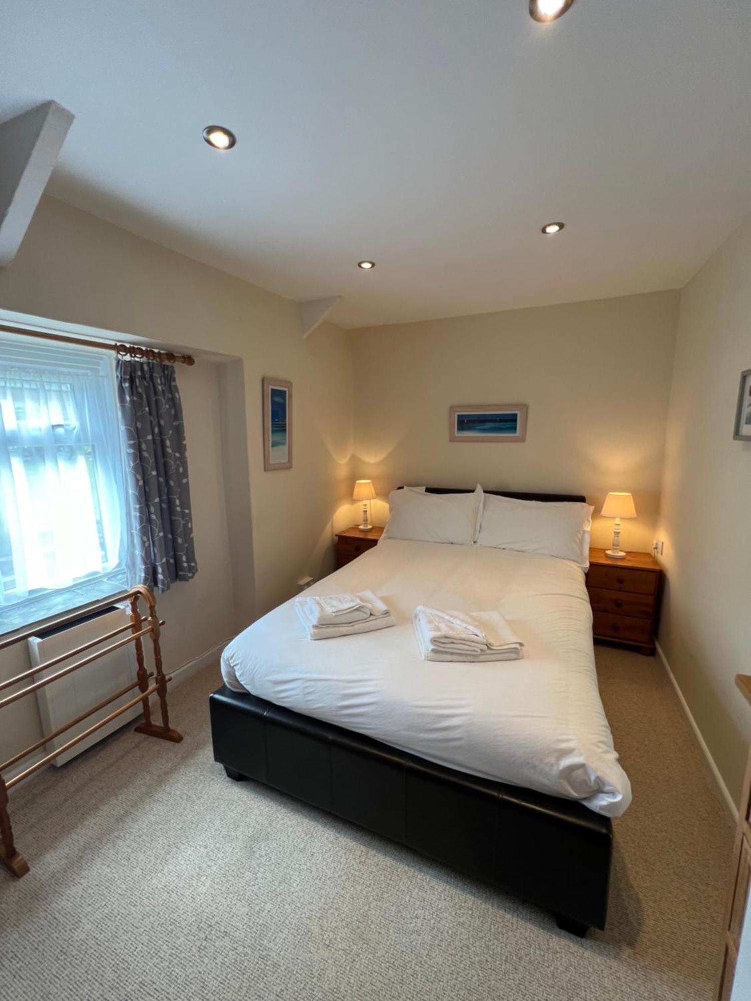 Courtyard Farm Cottages ボスキャッスル エクステリア 写真